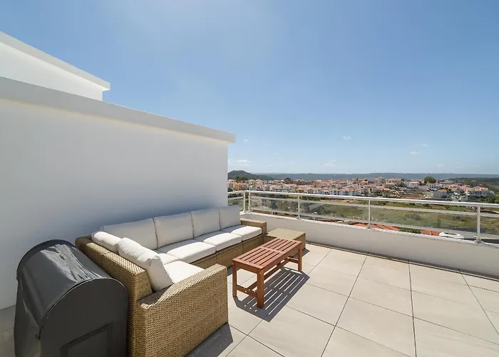 Views X - By Sch Lejlighed